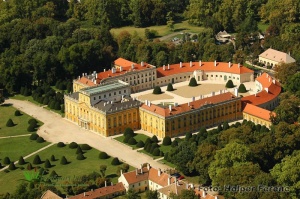 A fertődi Esterházy-kastély (Fotó: Holper Ferenc)